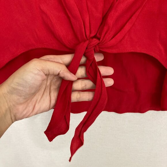 Chico's Red Embroidered Embellished Y Neck Tie Front Relaxed Comfy Top Large/2 - Picture 3 of 10